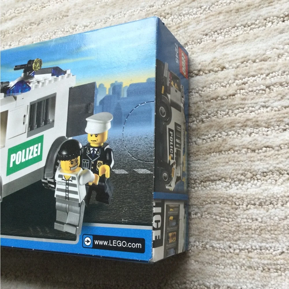 NIB LEGO THEME CITY: Prisoner Transport (7245) NRFB Building Set Toy